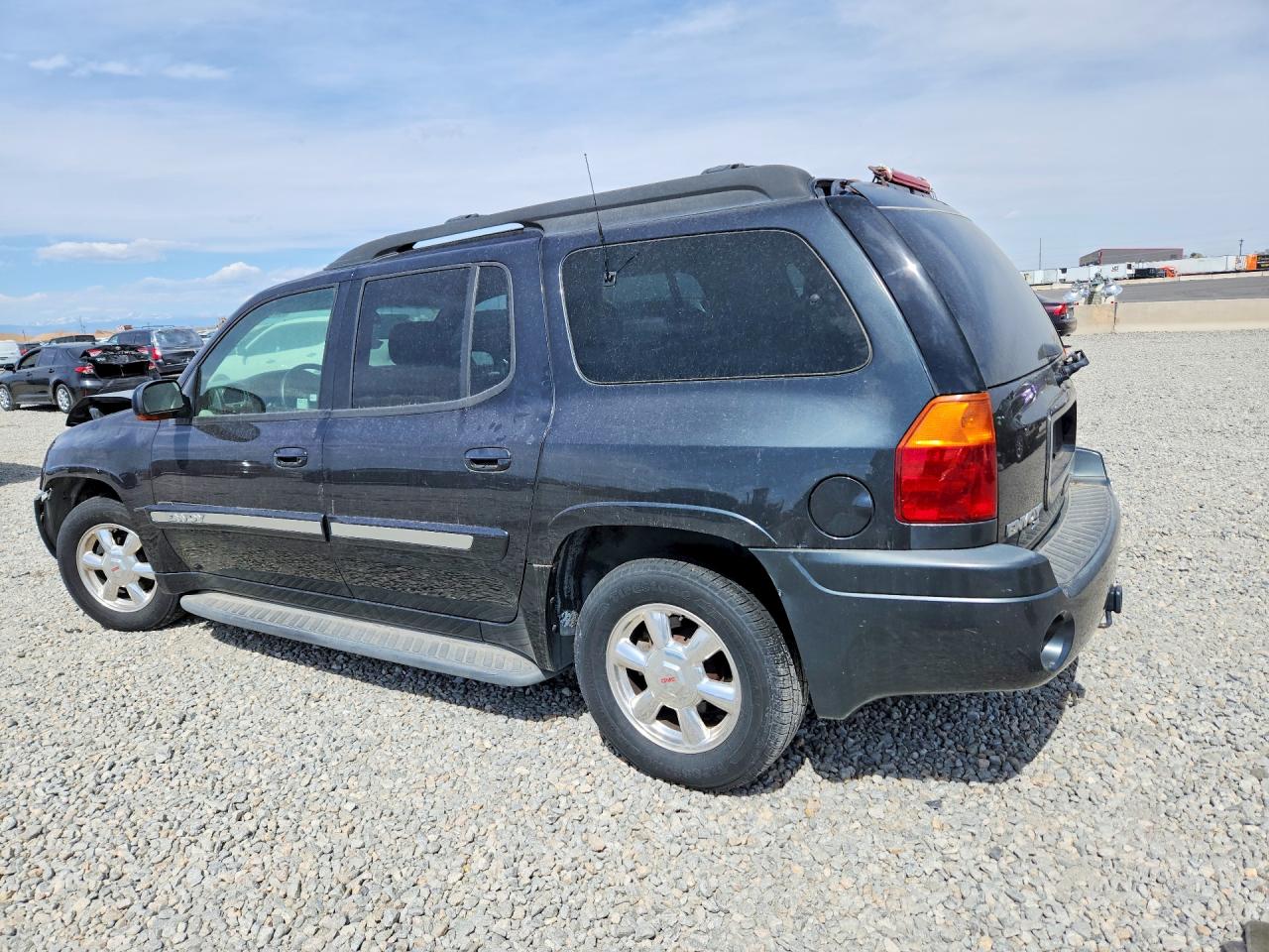 2003 GMC ENVOY XL photo 4