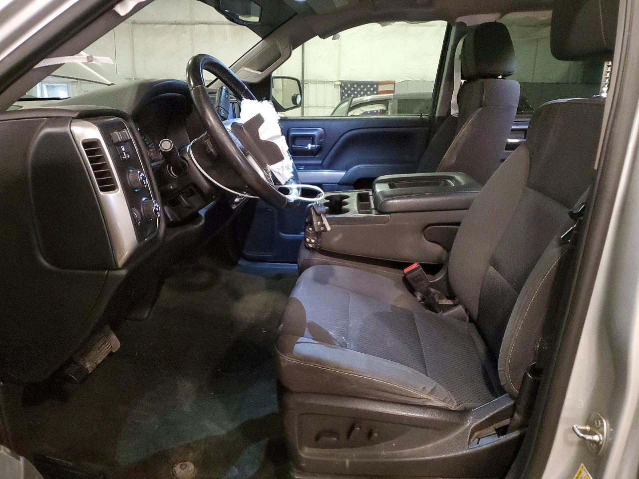 2017 CHEVROLET SILVERADO K1500 LT photo 7