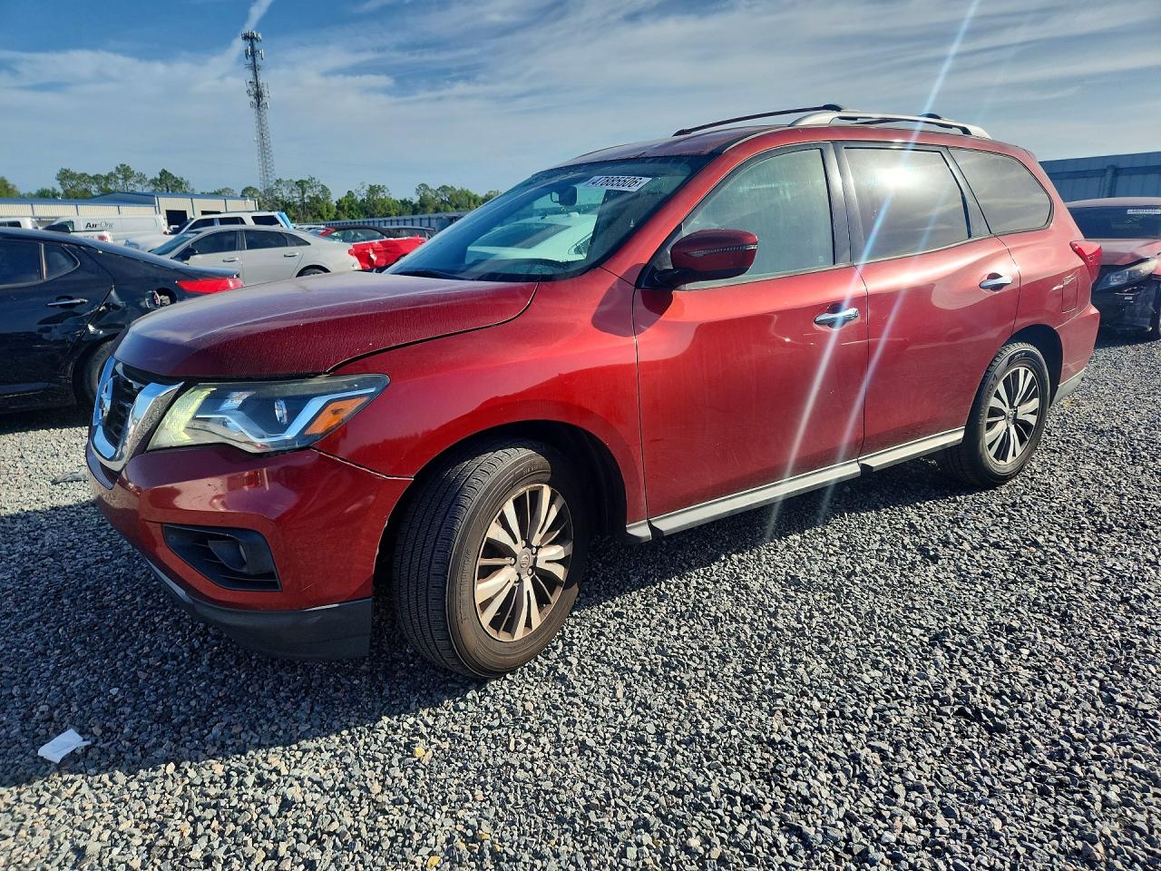 2017 NISSAN PATHFINDER