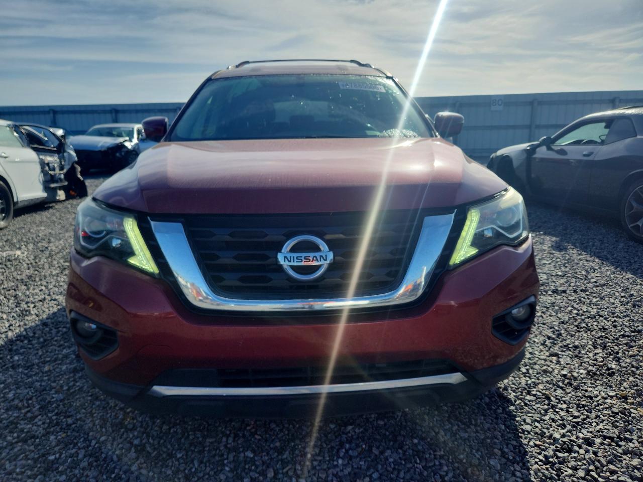 2017 NISSAN PATHFINDER SV photo 5