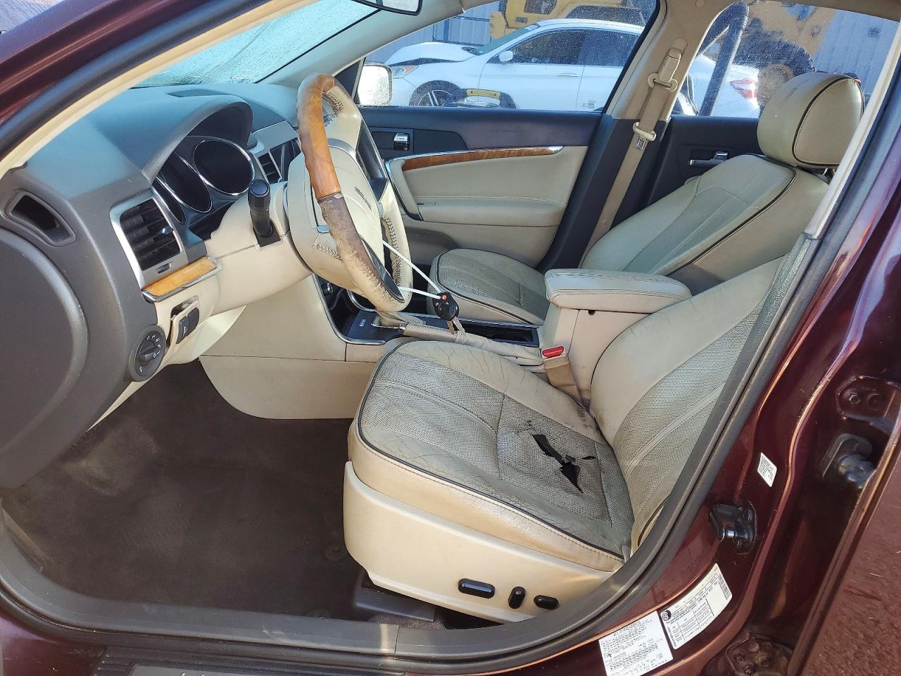 2012 LINCOLN MKZ photo 19