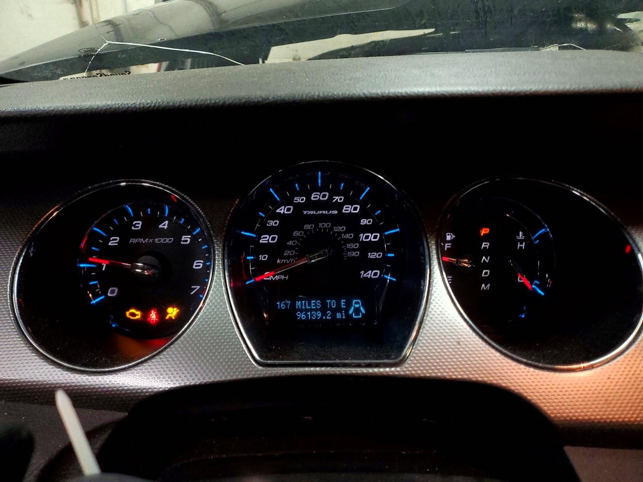 2010 FORD TAURUS SEL photo 9