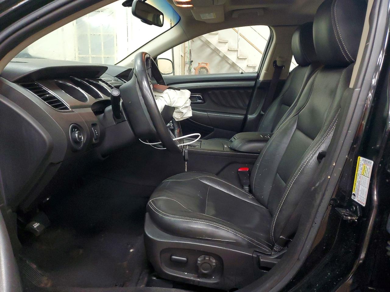 2010 FORD TAURUS SEL photo 7