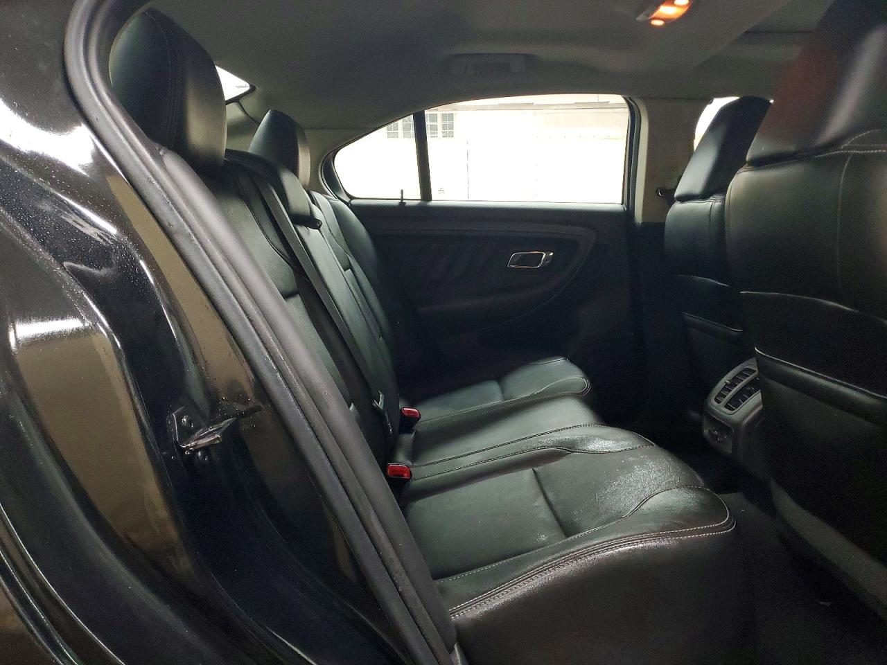 2010 FORD TAURUS SEL photo 10