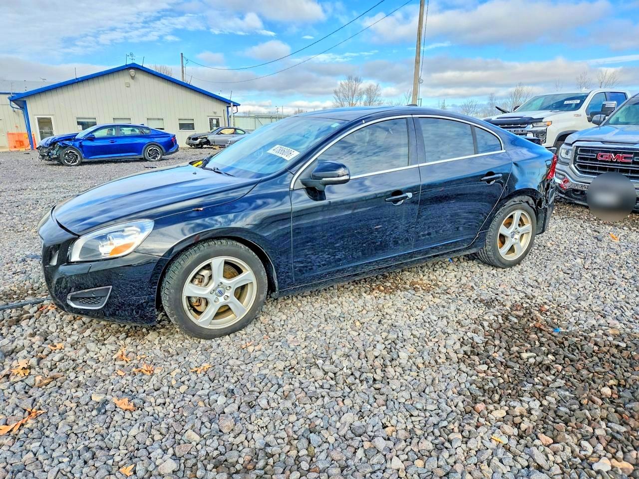 2012 VOLVO S60