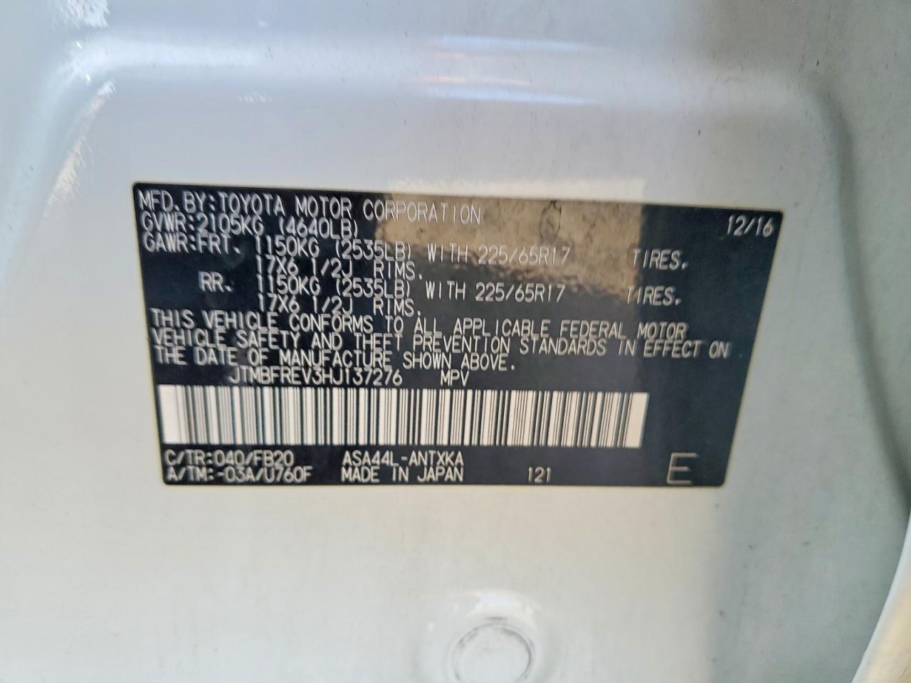 2017 TOYOTA RAV4 LE photo 25
