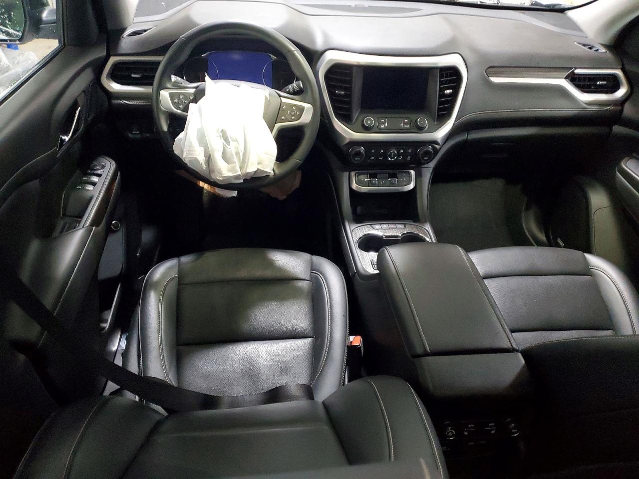 2023 GMC ACADIA SLT photo 8