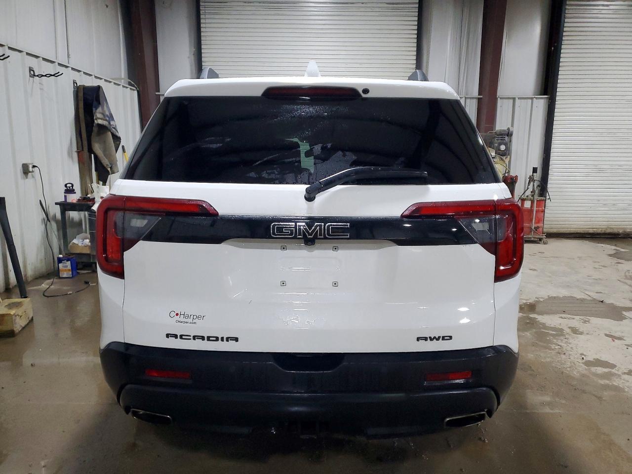 2023 GMC ACADIA SLT photo 6
