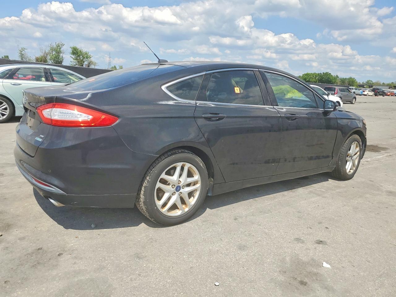 2014 FORD FUSION SE photo 7