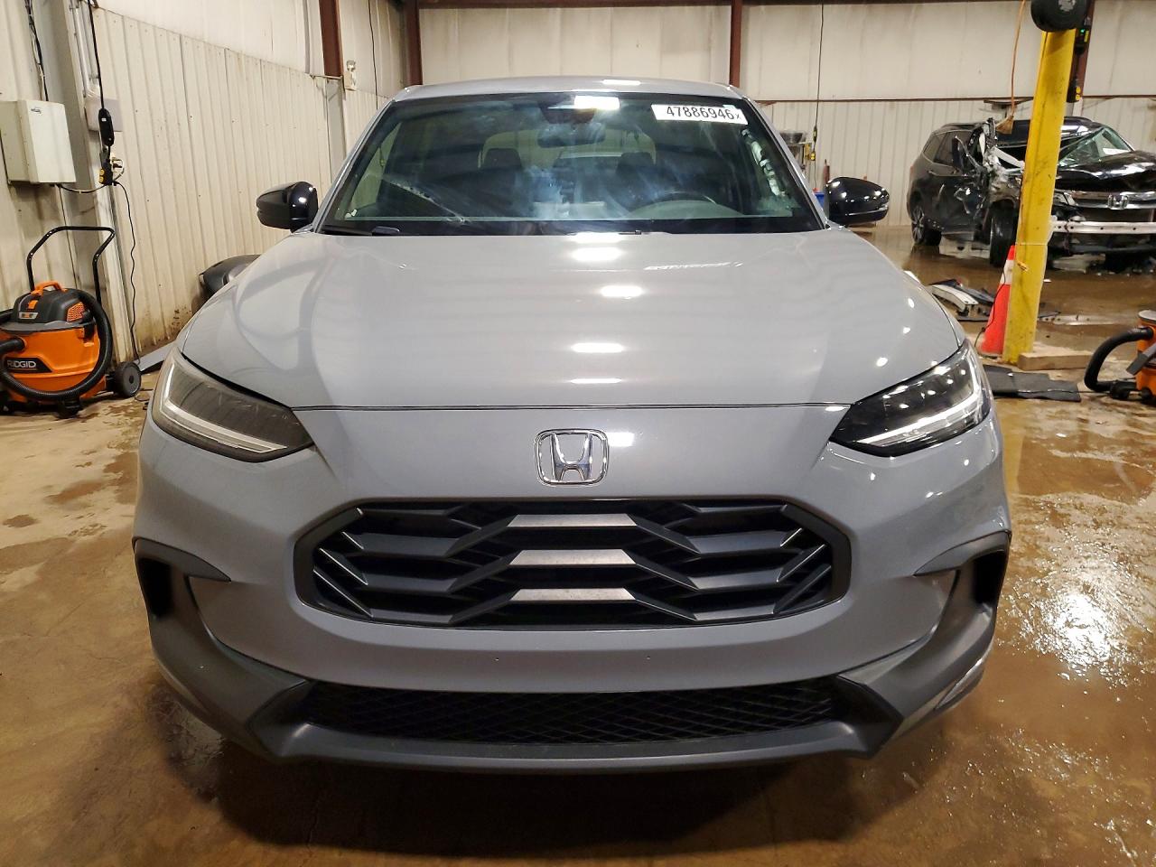 2024 HONDA HR-V SPORT photo 13