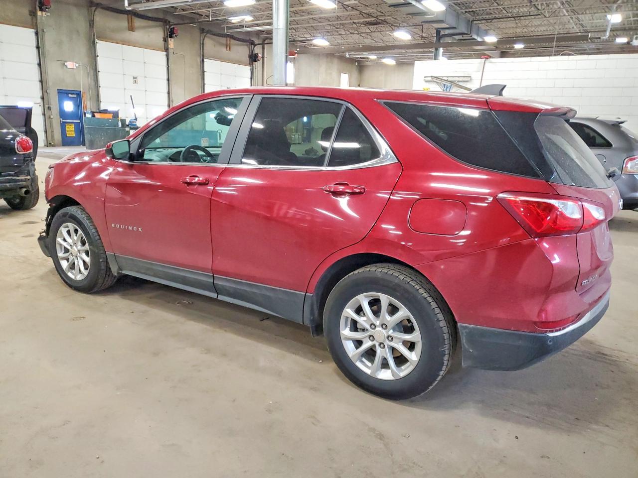 2021 CHEVROLET EQUINOX LT photo 2
