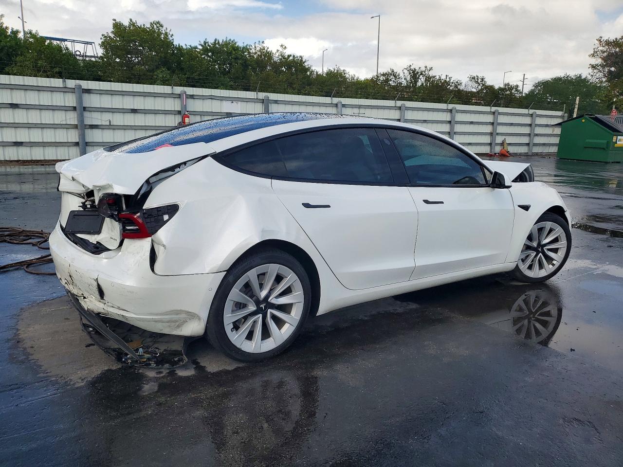 2021 TESLA MODEL 3 photo 3
