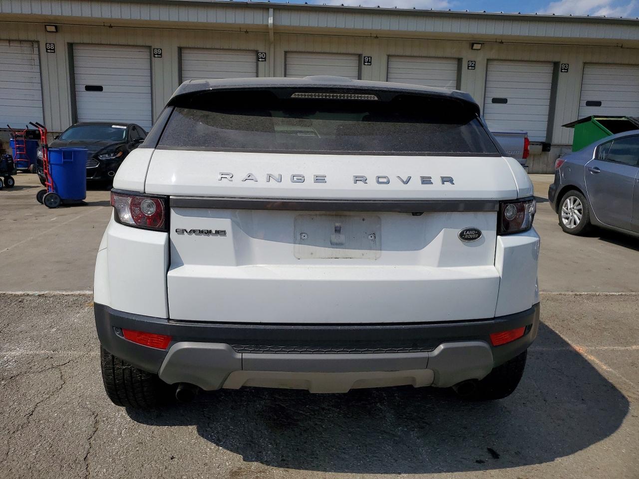2015 LAND ROVER RANGE ROVER EVOQUE PURE PLUS photo 16