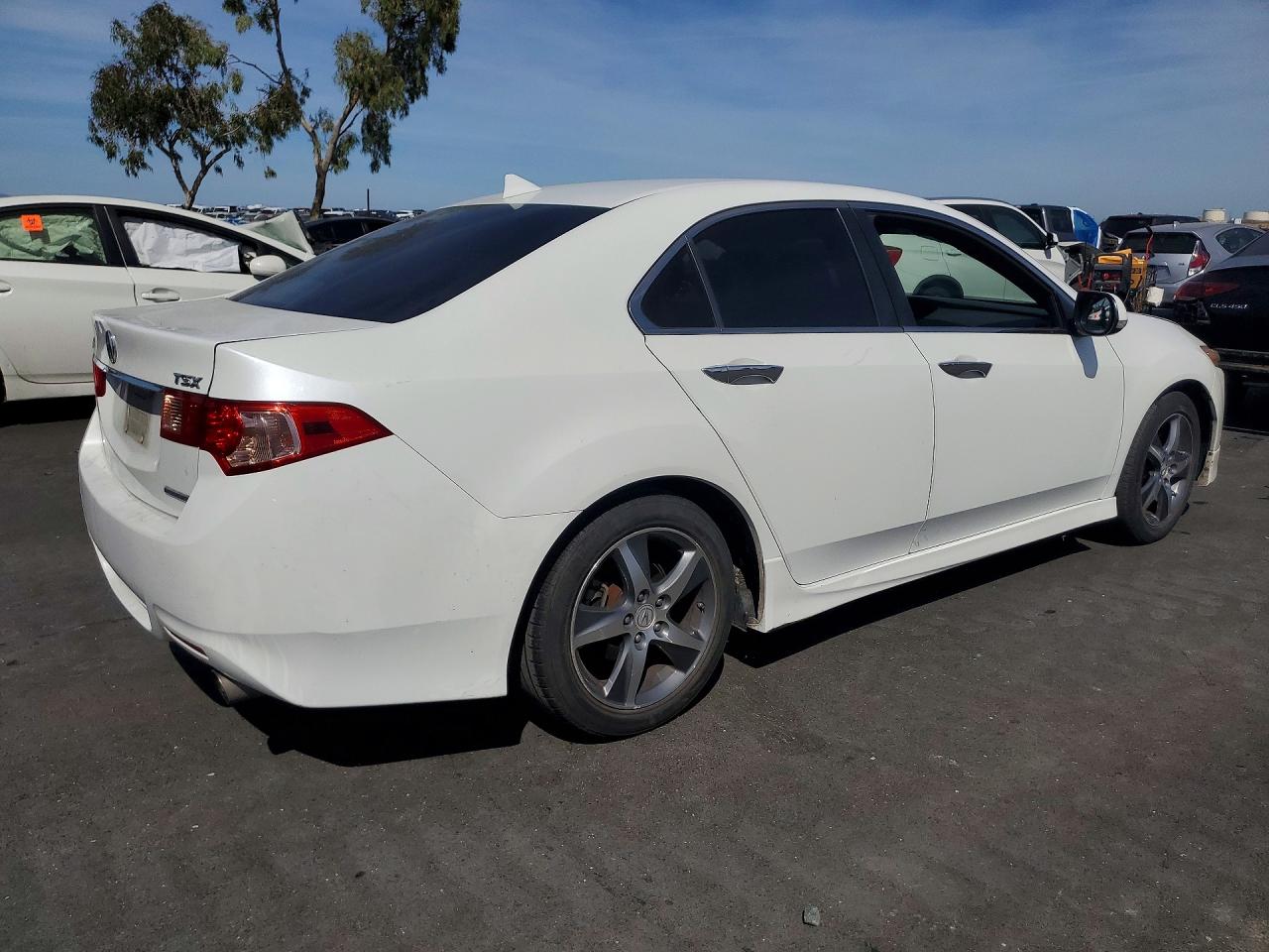 2013 ACURA TSX SE photo 3