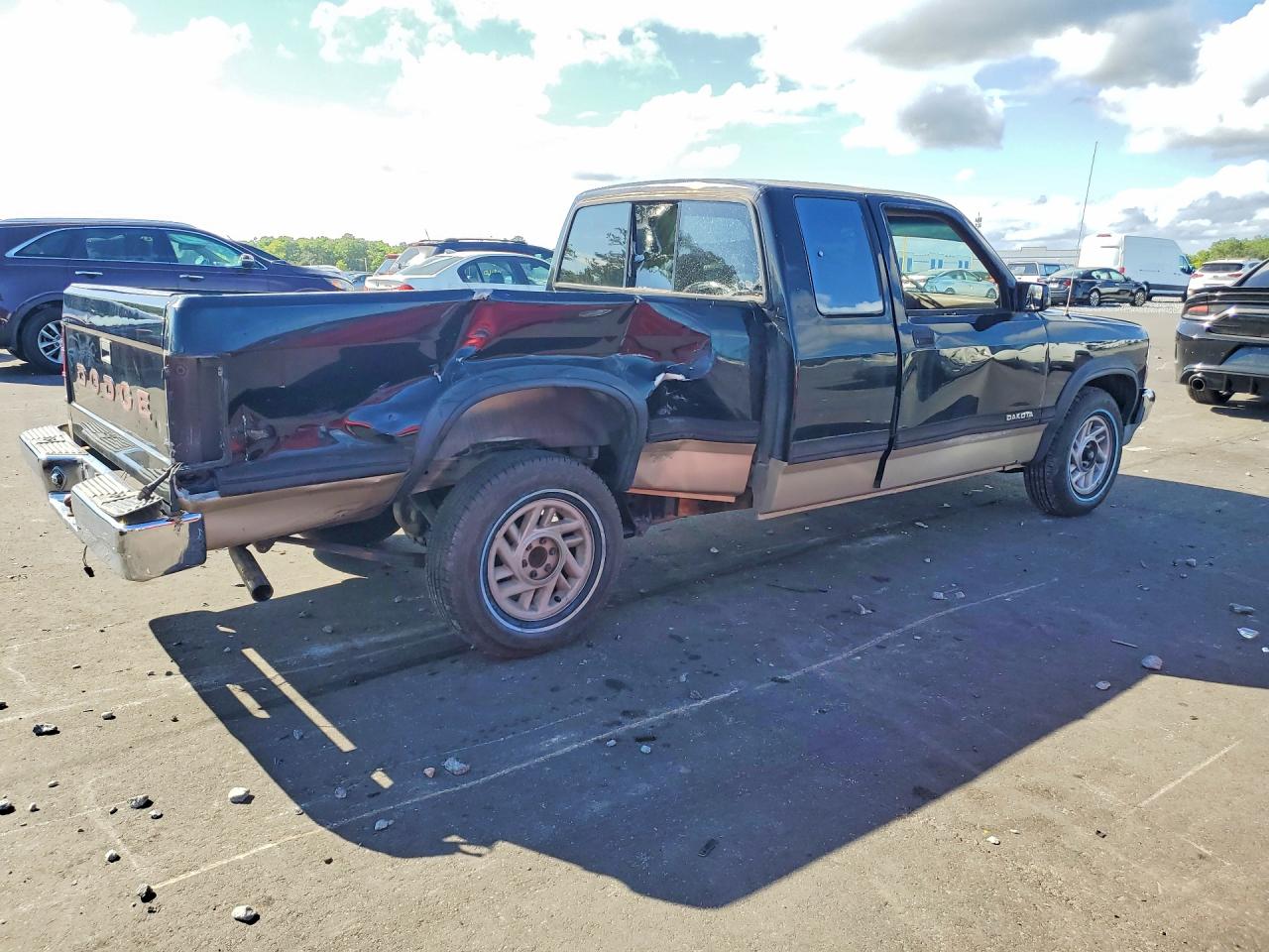 1992 DODGE DAKOTA photo 5