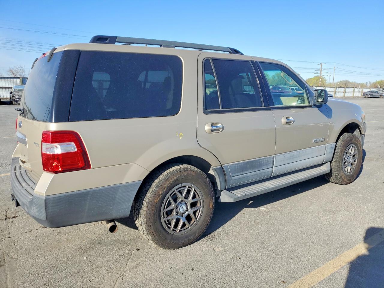 2007 FORD EXPEDITION XLT photo 5