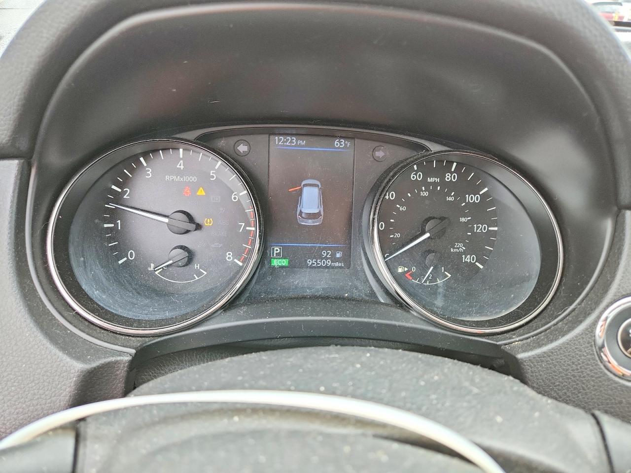 2019 NISSAN ROGUE SV photo 17