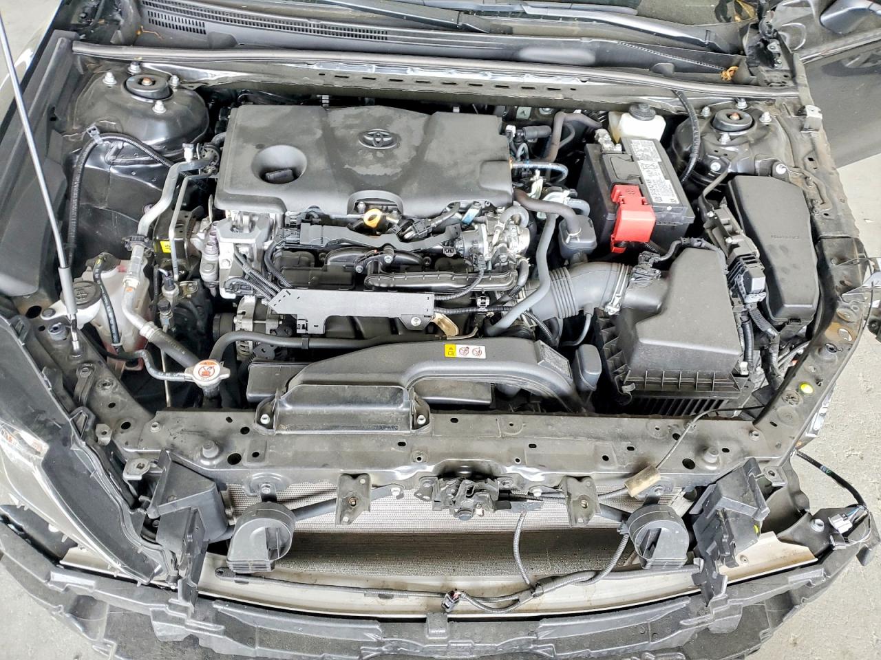 2024 TOYOTA CAMRY SE photo 31