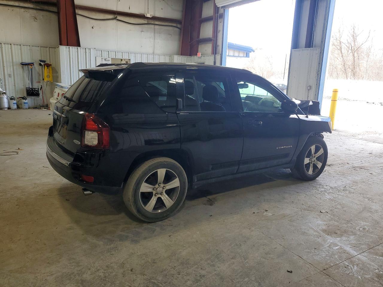2016 JEEP COMPASS LATITUDE photo 5