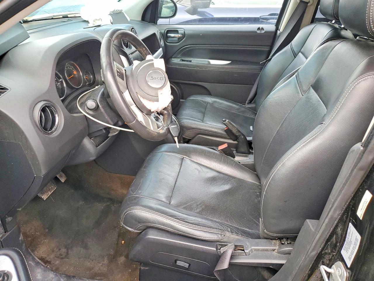 2016 JEEP COMPASS LATITUDE photo 13