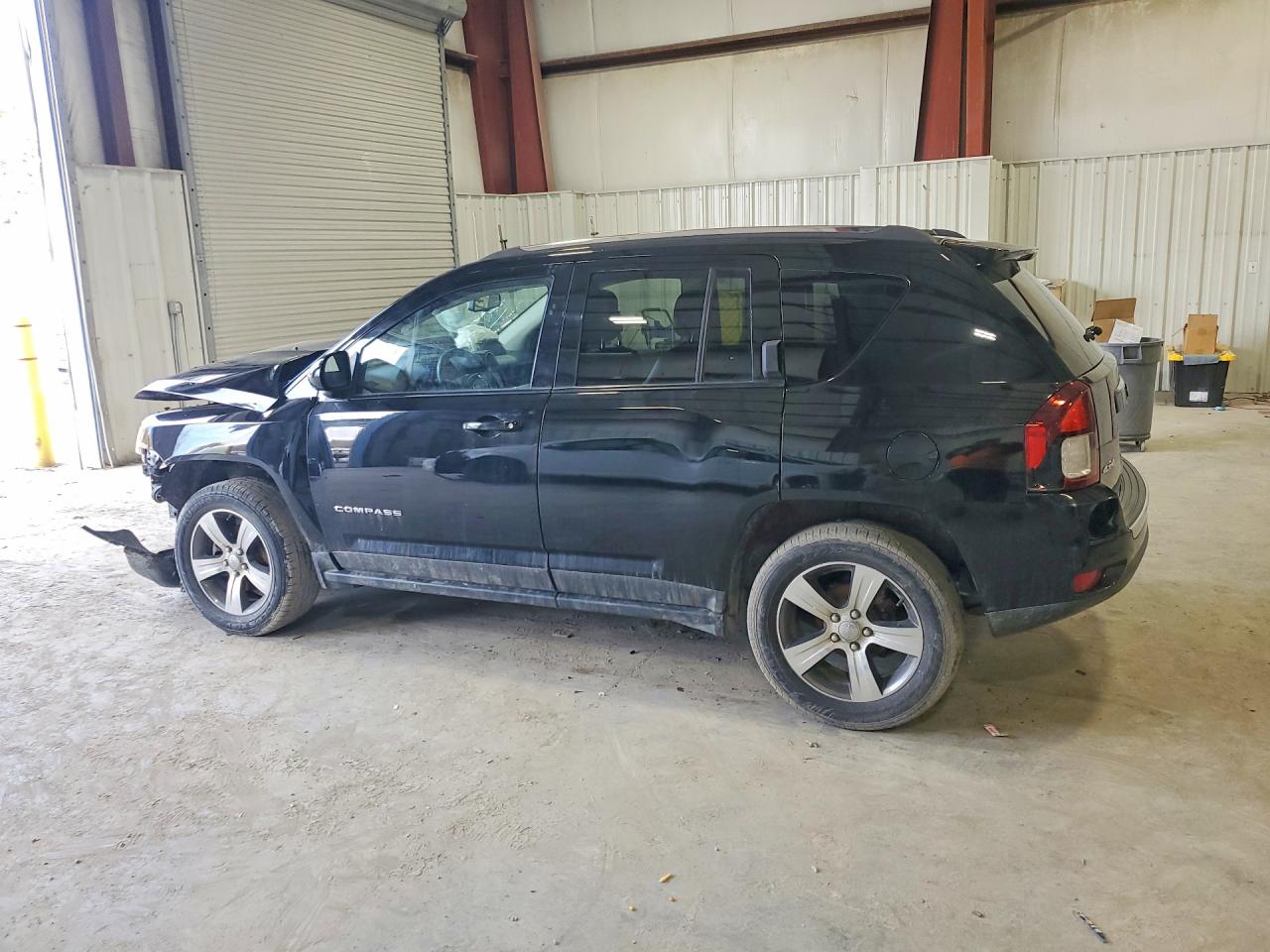 2016 JEEP COMPASS LATITUDE photo 3