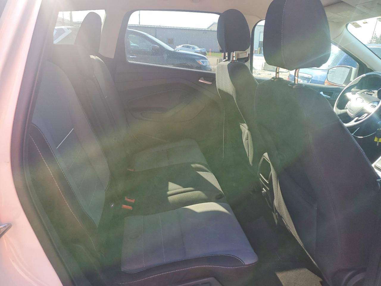 2014 FORD ESCAPE SE photo 28
