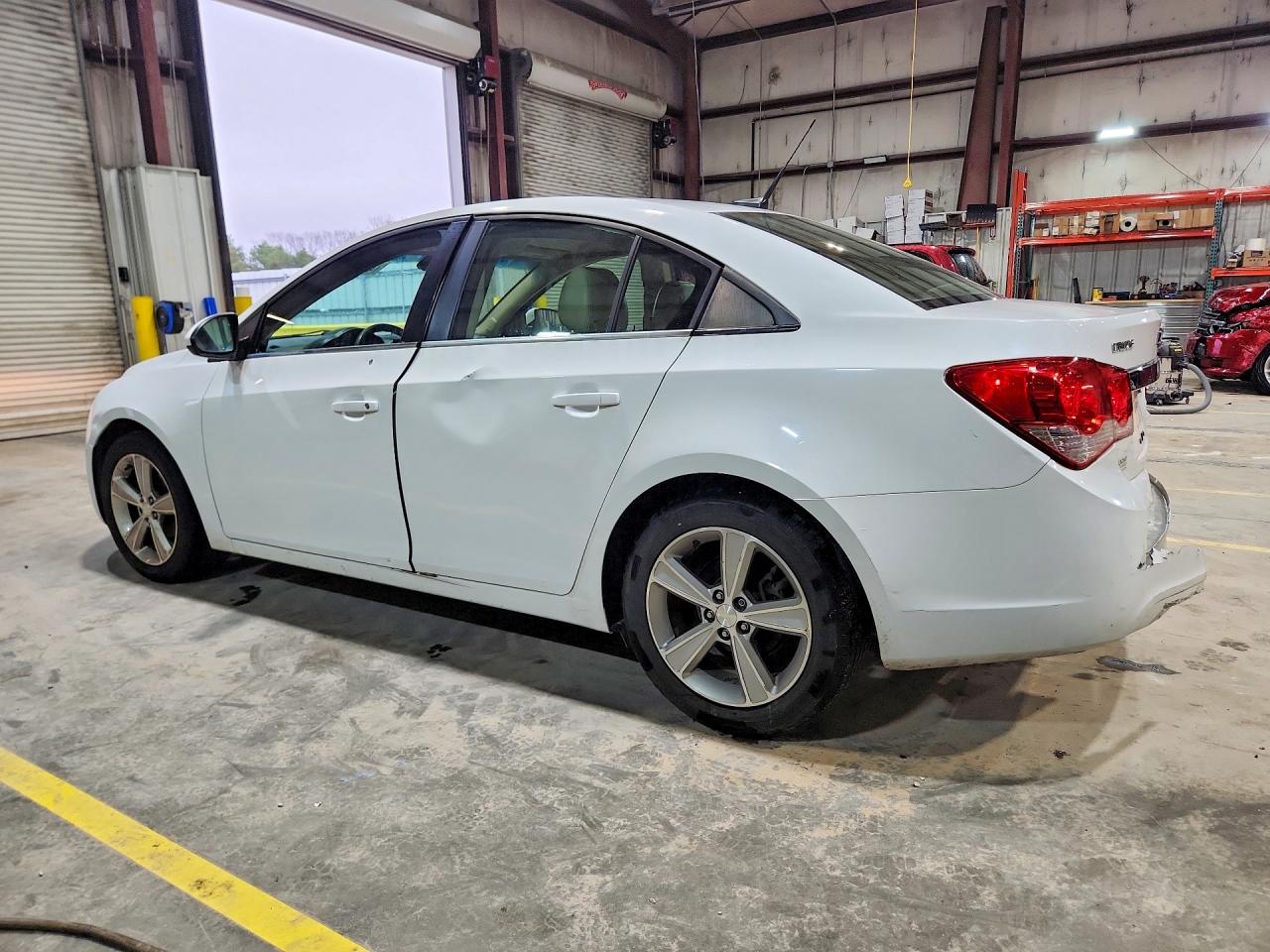 2014 CHEVROLET CRUZE LT photo 4