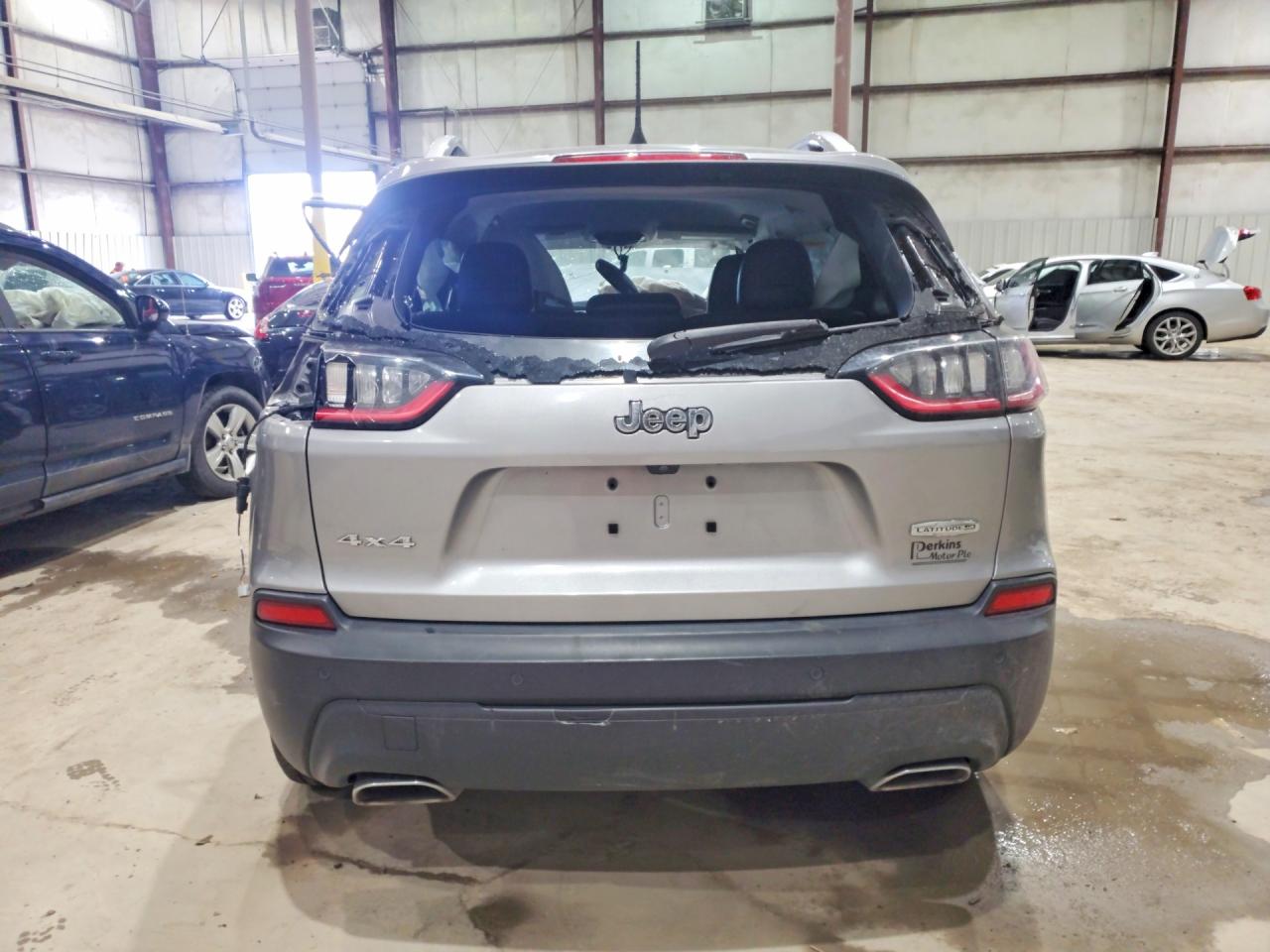 2021 JEEP CHEROKEE LATITUDE LUX photo 11