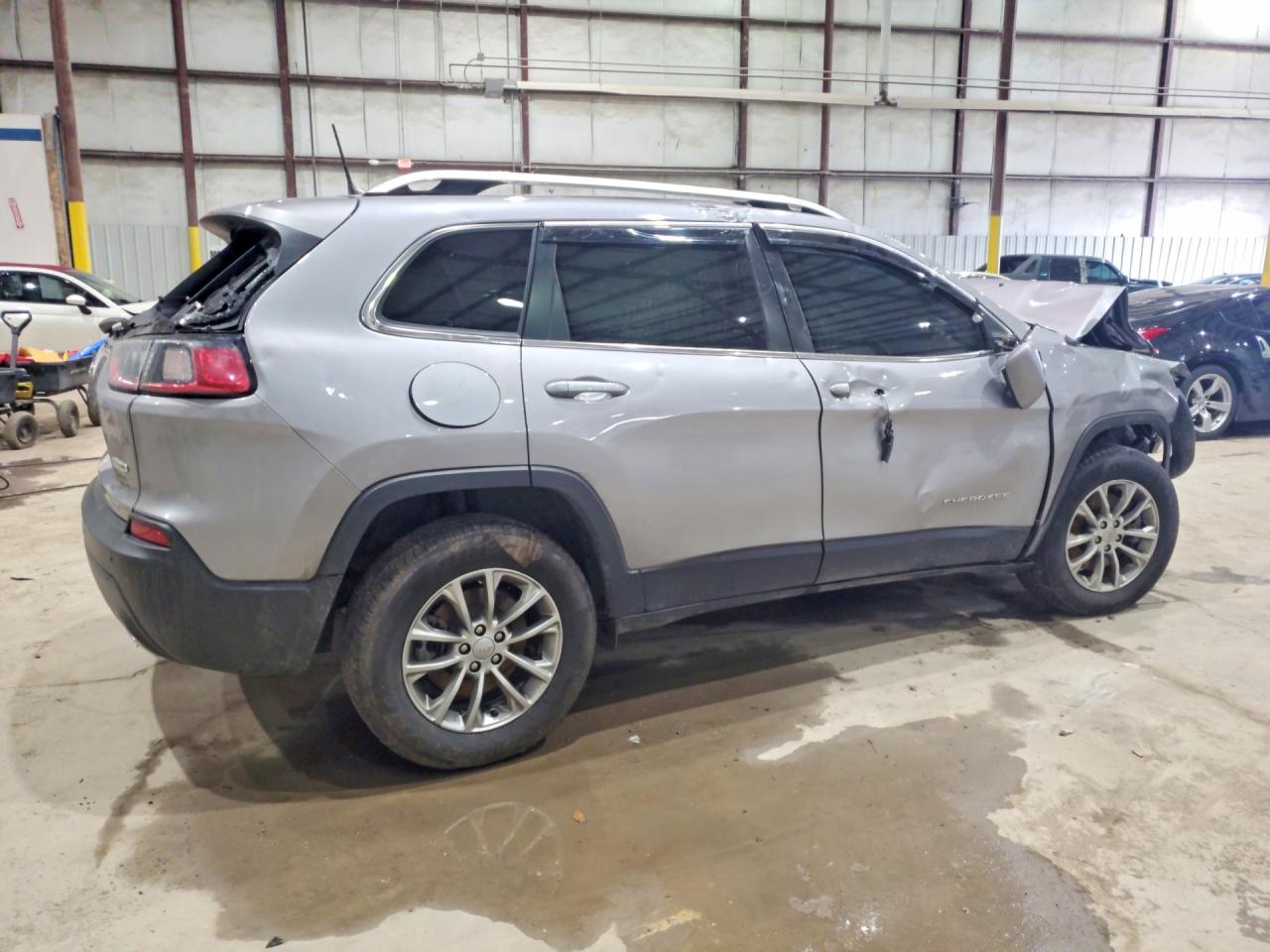 2021 JEEP CHEROKEE LATITUDE LUX photo 5