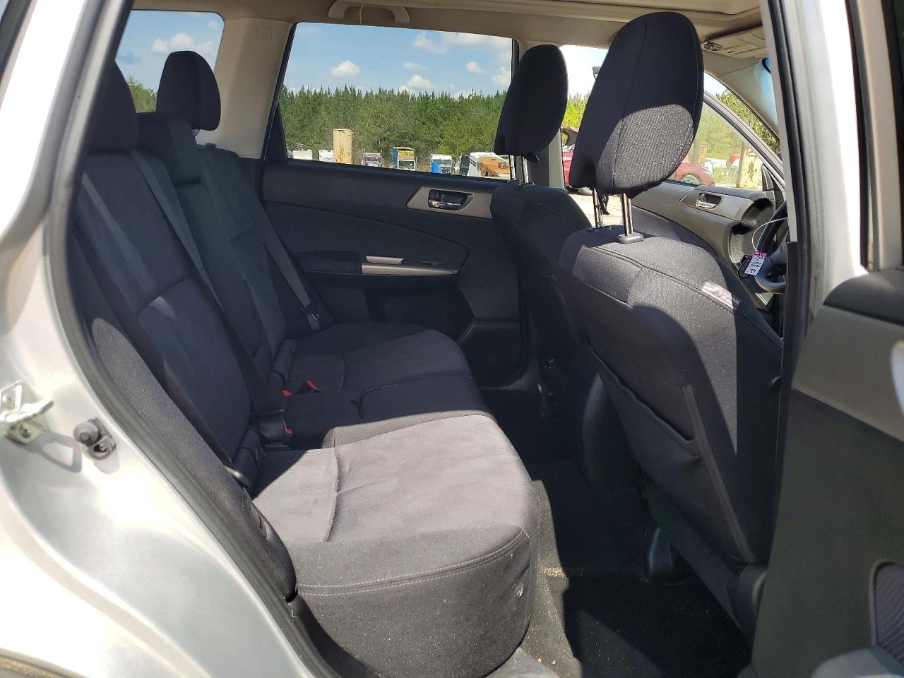 2010 SUBARU FORESTER 2.5X PREMIUM photo 10