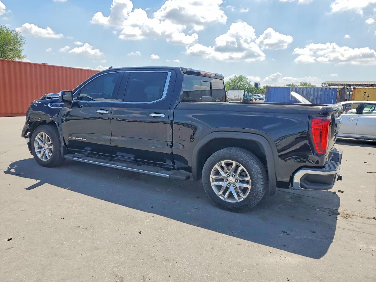 2020 GMC SIERRA C1500 SLT photo 3