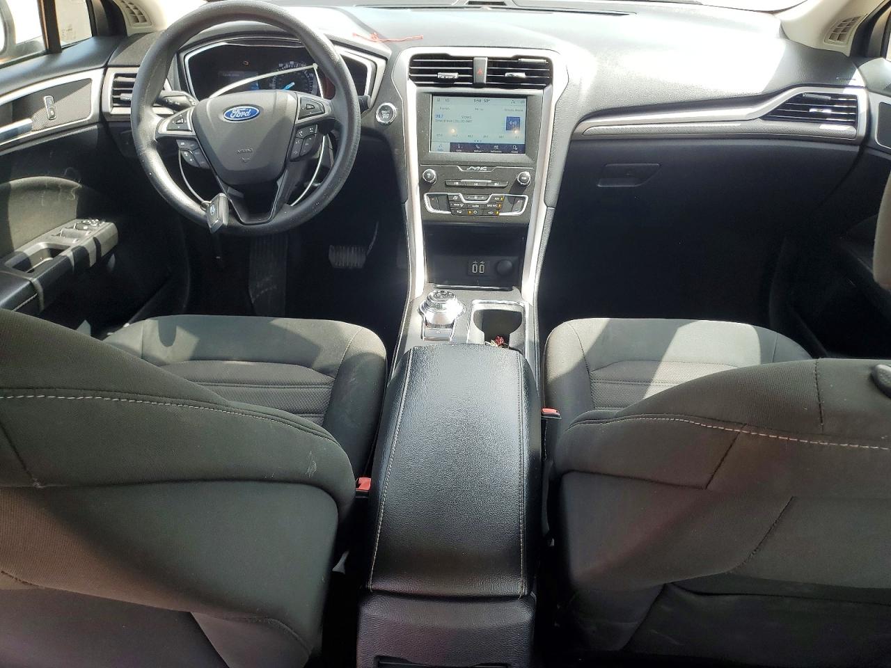 2020 FORD FUSION SE photo 15