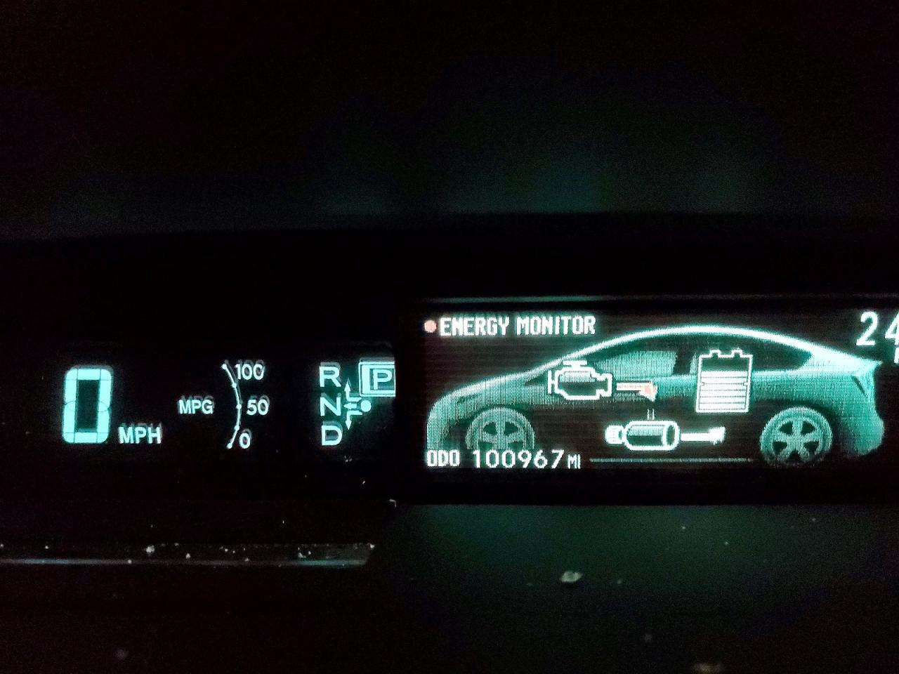 2015 TOYOTA PRIUS FOUR photo 25