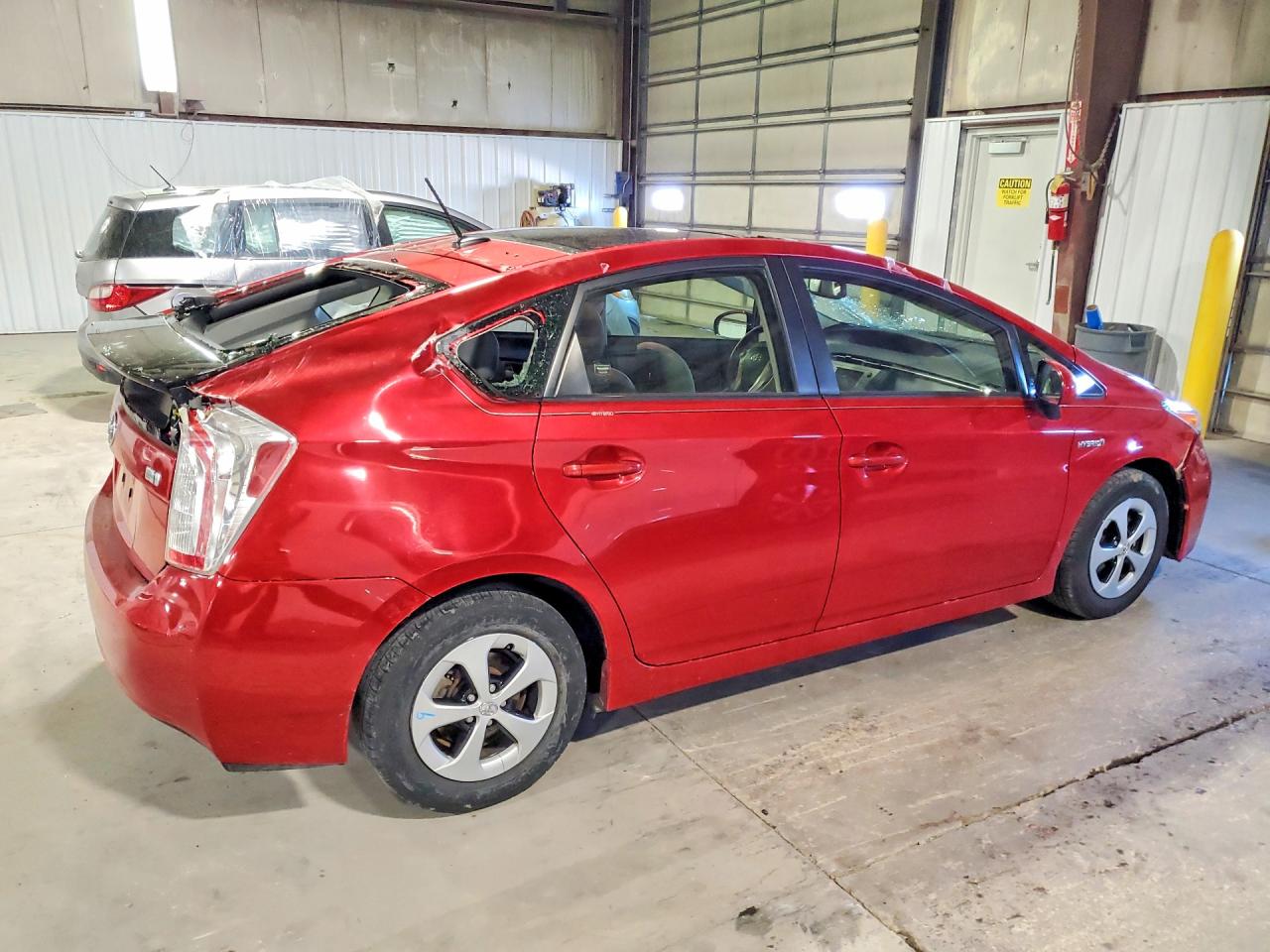 2015 TOYOTA PRIUS FOUR photo 7