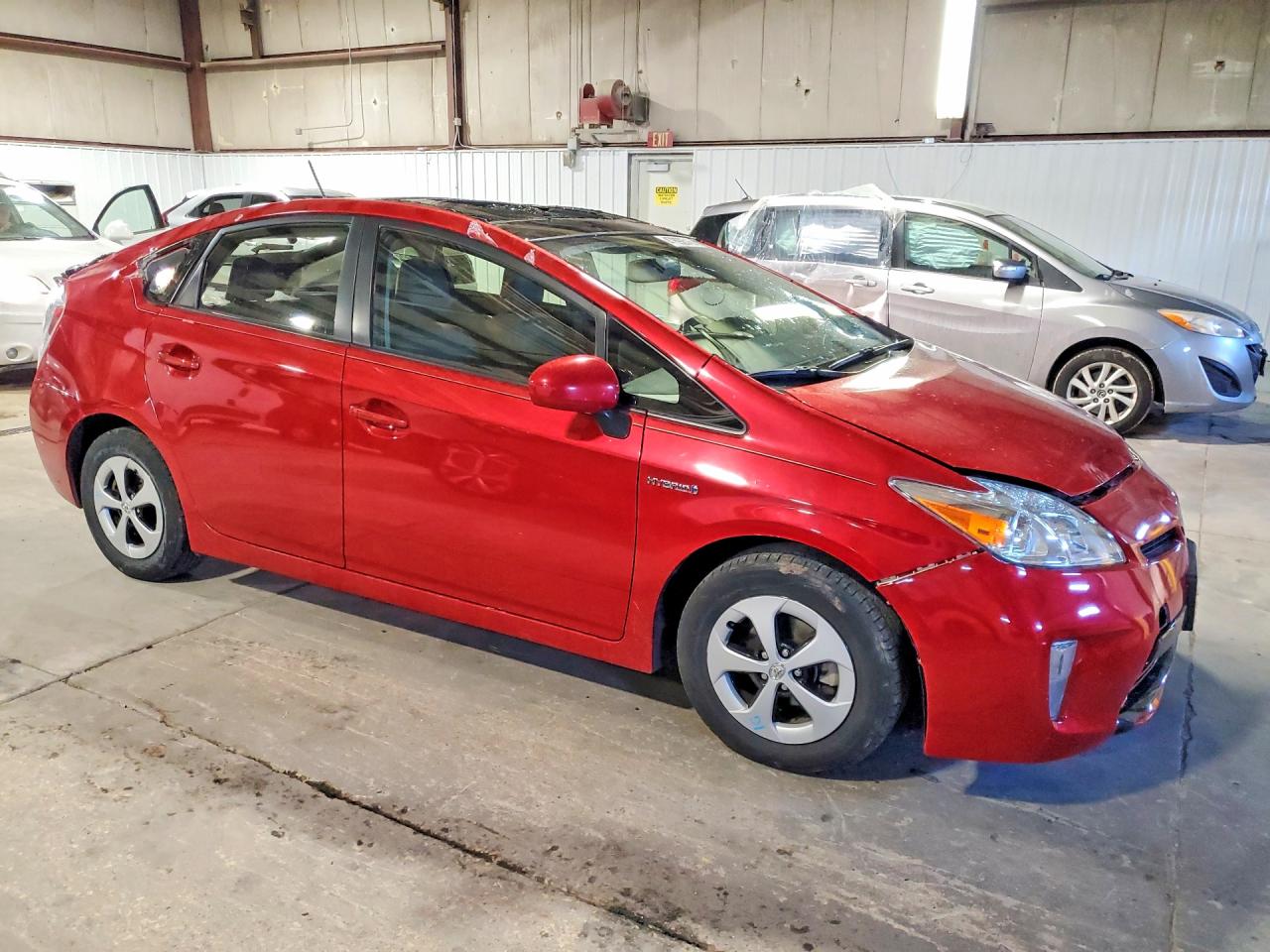 2015 TOYOTA PRIUS FOUR photo 10