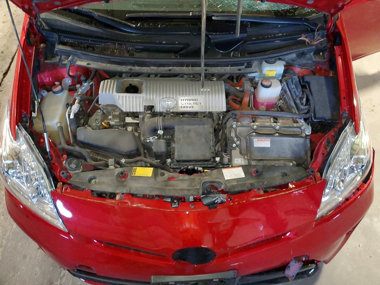 2015 TOYOTA PRIUS FOUR photo 31