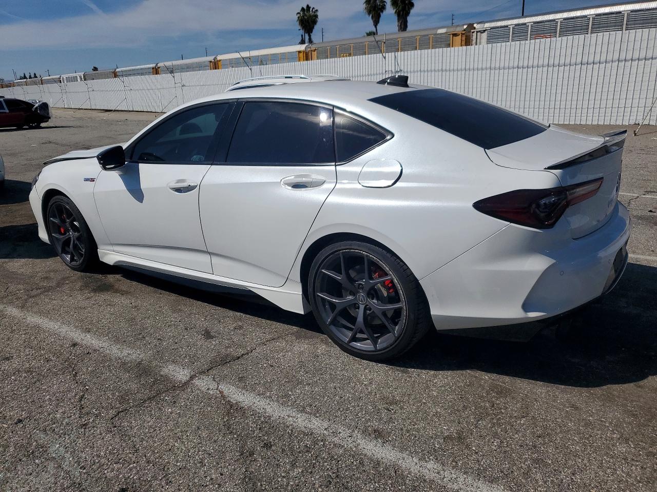2023 ACURA TLX TYPE S photo 3