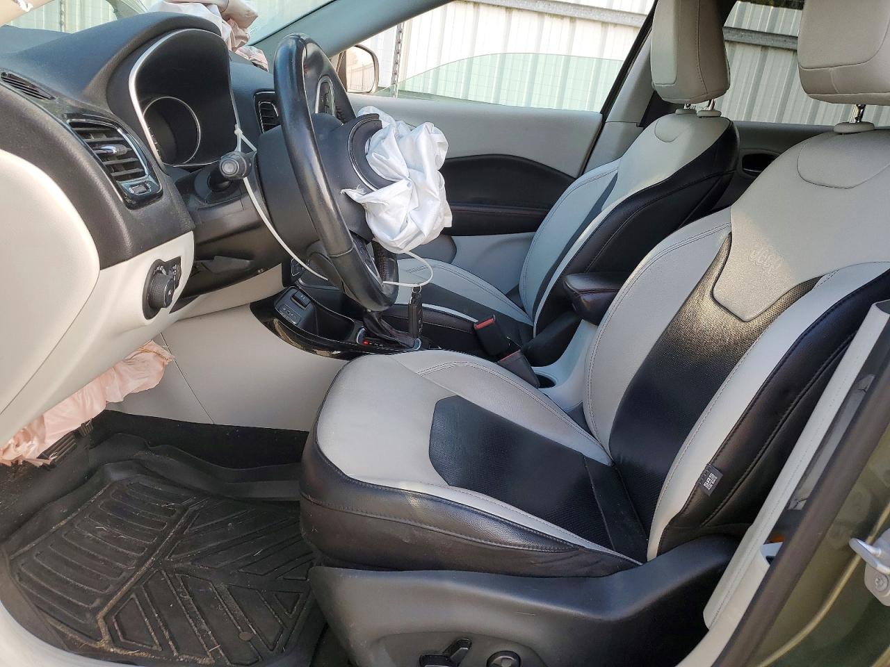 2019 JEEP COMPASS LIMITED photo 13
