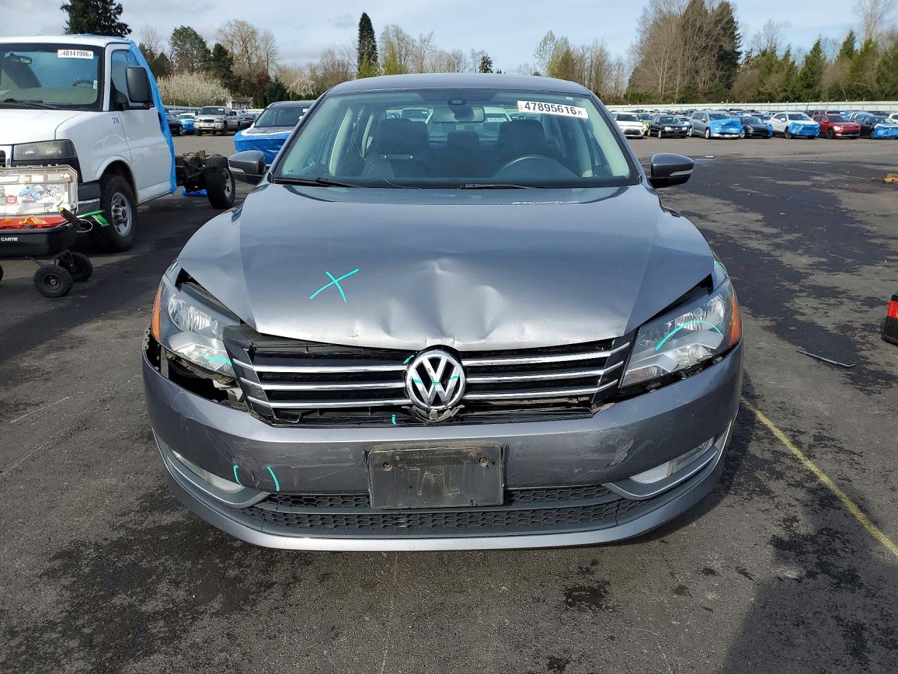 2015 VOLKSWAGEN PASSAT S photo 13
