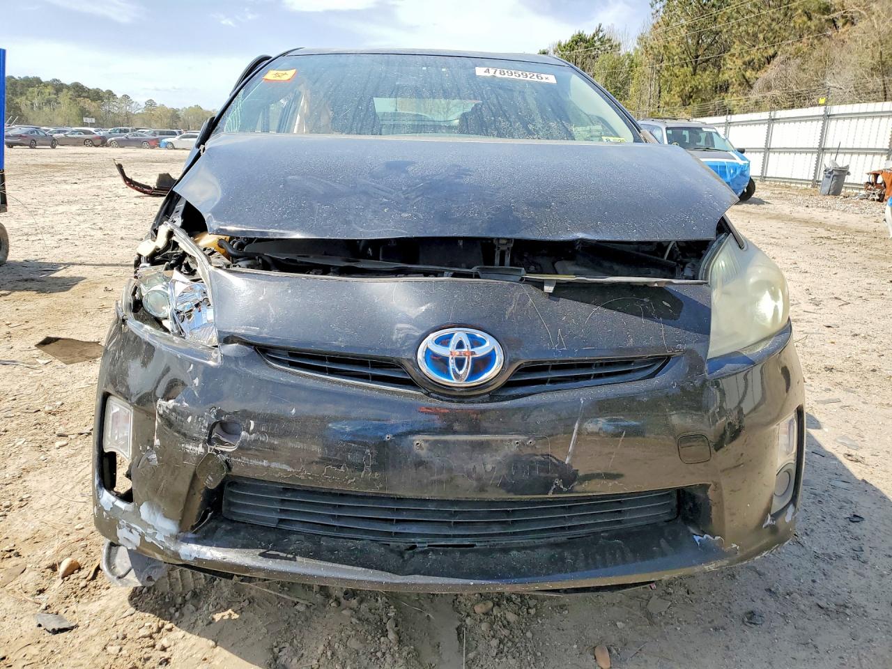 2011 TOYOTA PRIUS THREE photo 5