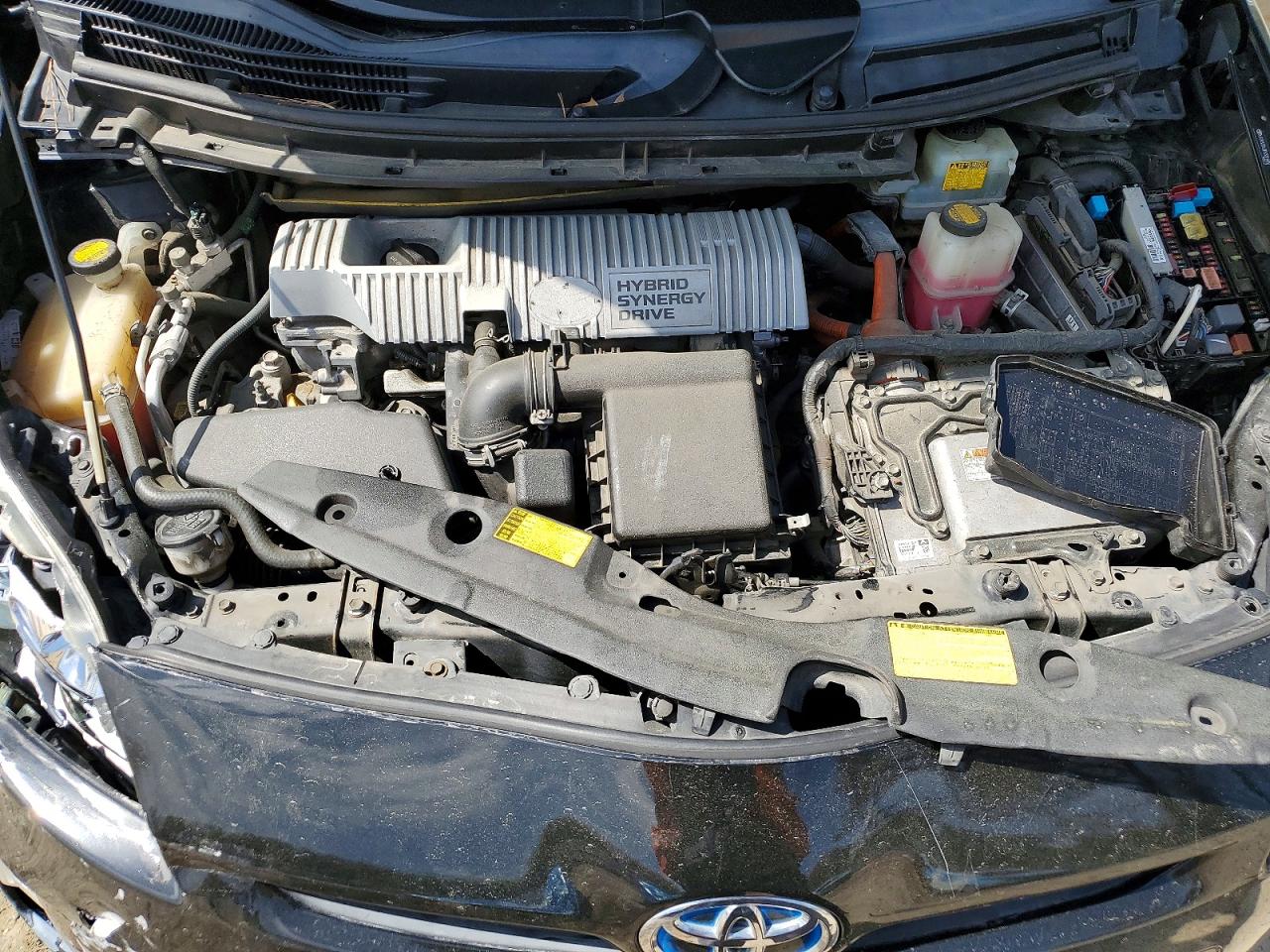 2011 TOYOTA PRIUS THREE photo 11