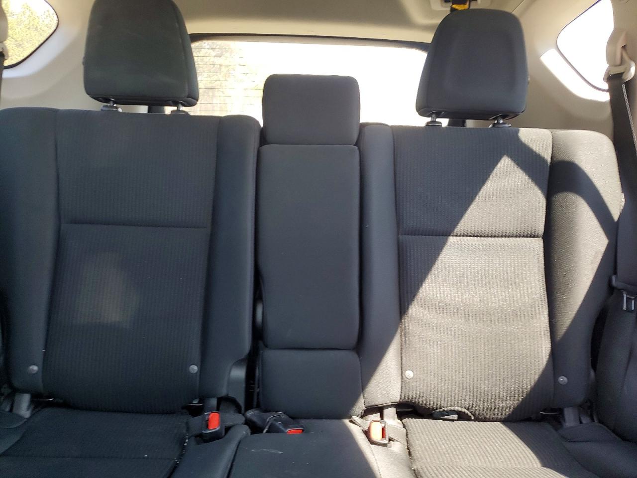 2018 TOYOTA RAV4 LE photo 19