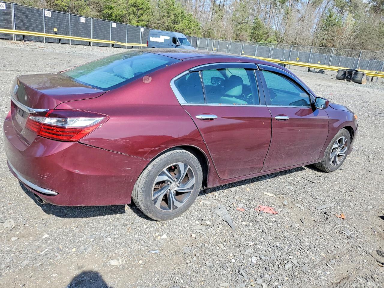 2017 HONDA ACCORD LX photo 7