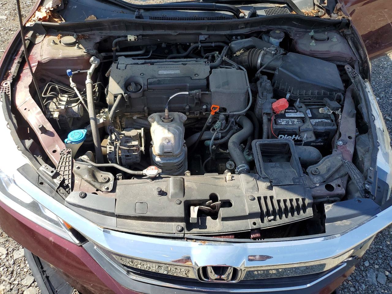 2017 HONDA ACCORD LX photo 31
