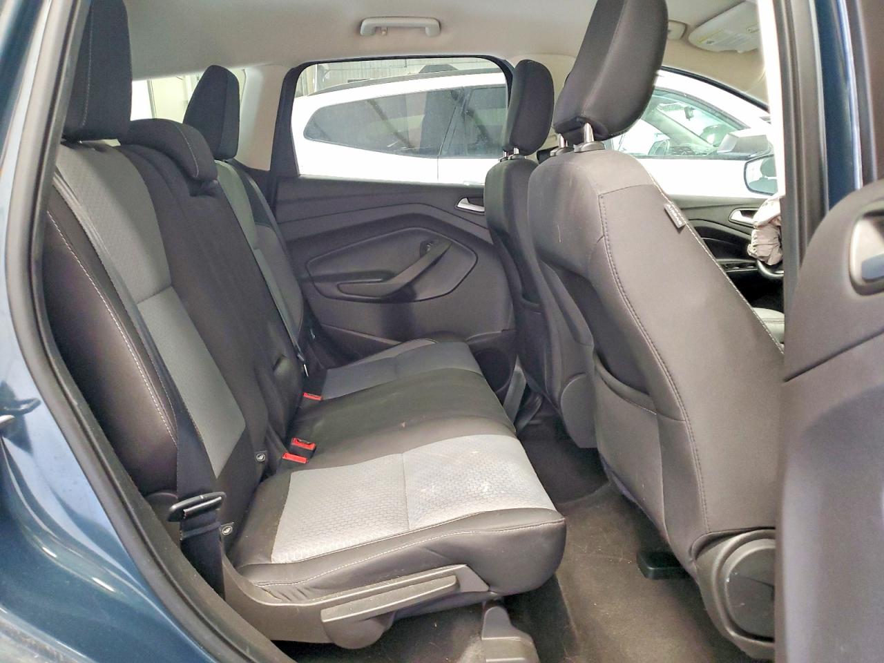 2019 FORD ESCAPE SE photo 19