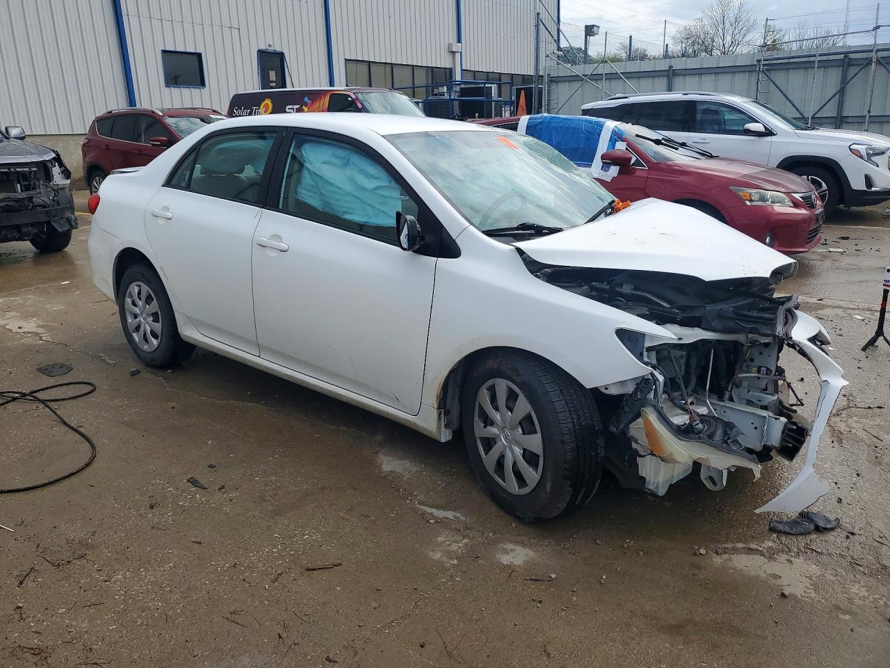 2011 TOYOTA COROLLA LE photo 10