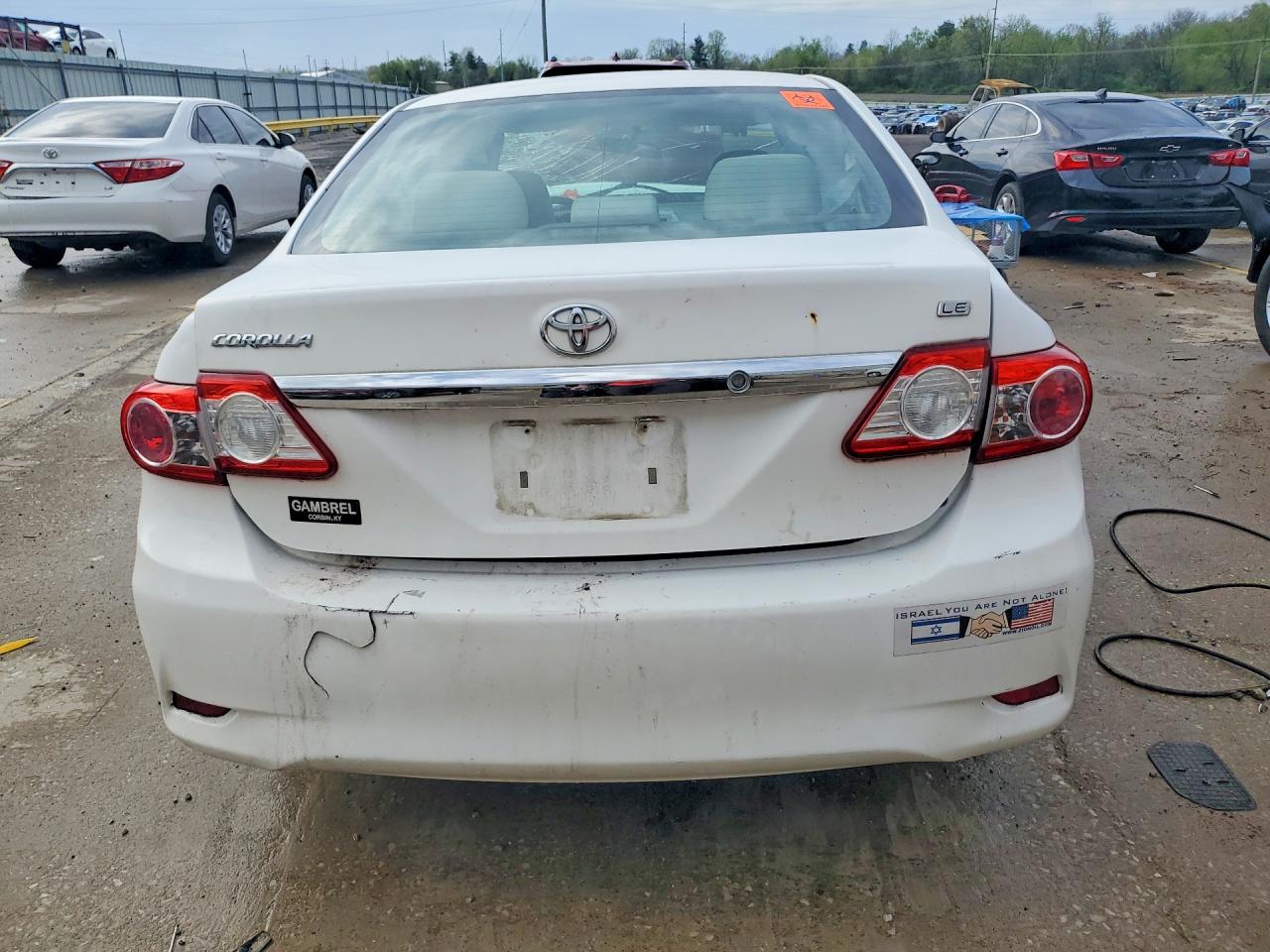 2011 TOYOTA COROLLA LE photo 16