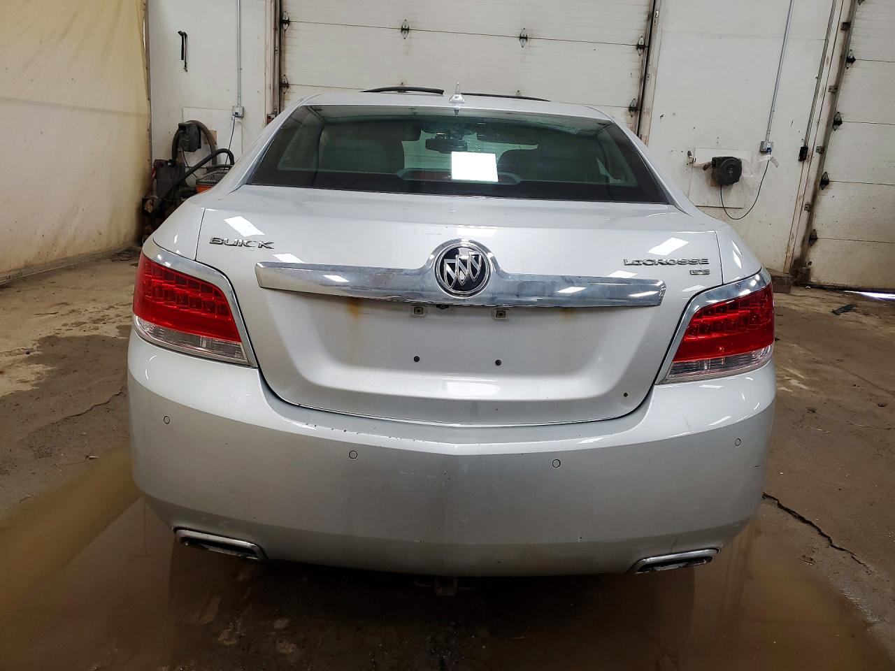 2011 BUICK LACROSSE CXS photo 16