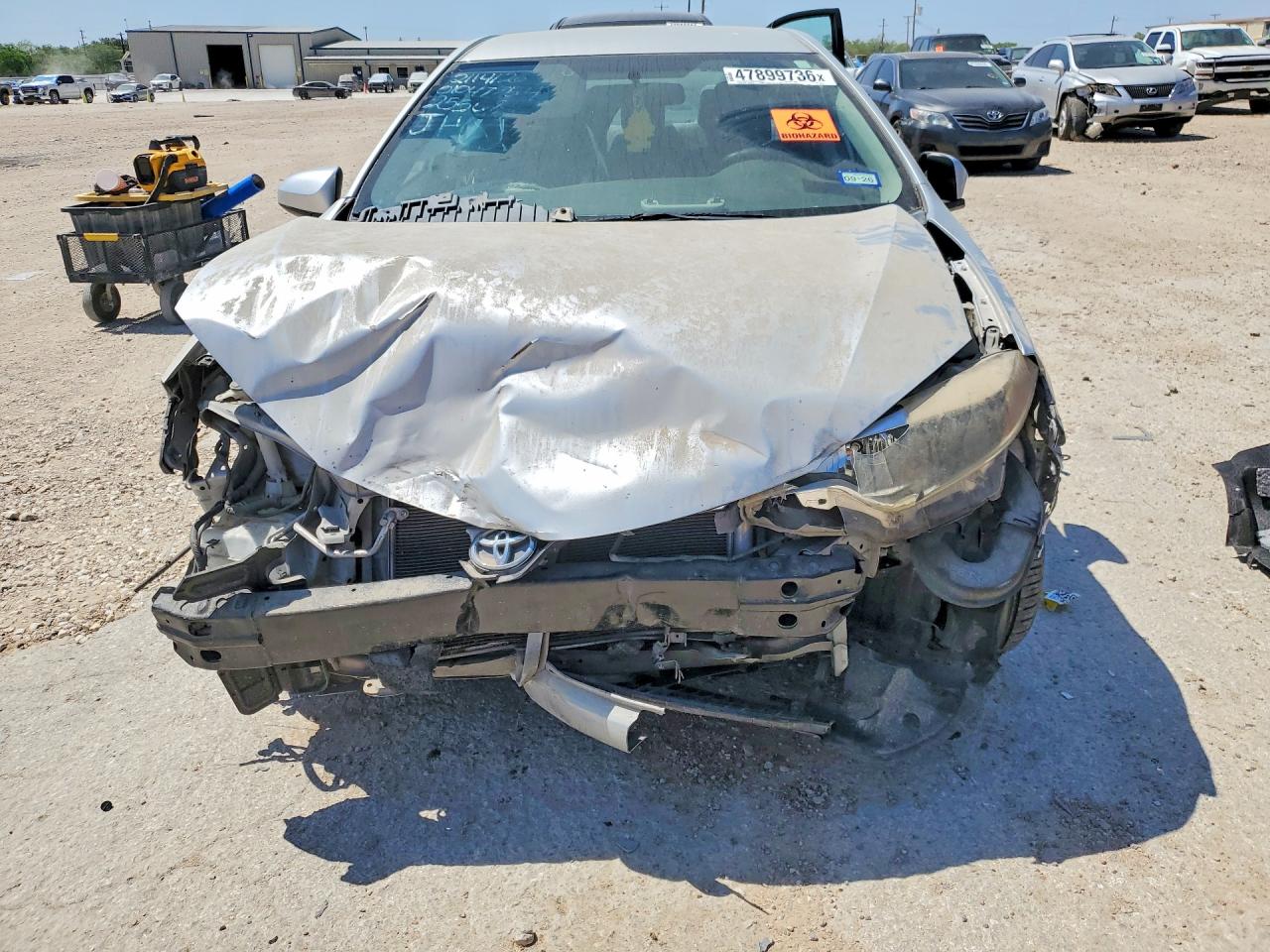 2015 TOYOTA COROLLA LE photo 5
