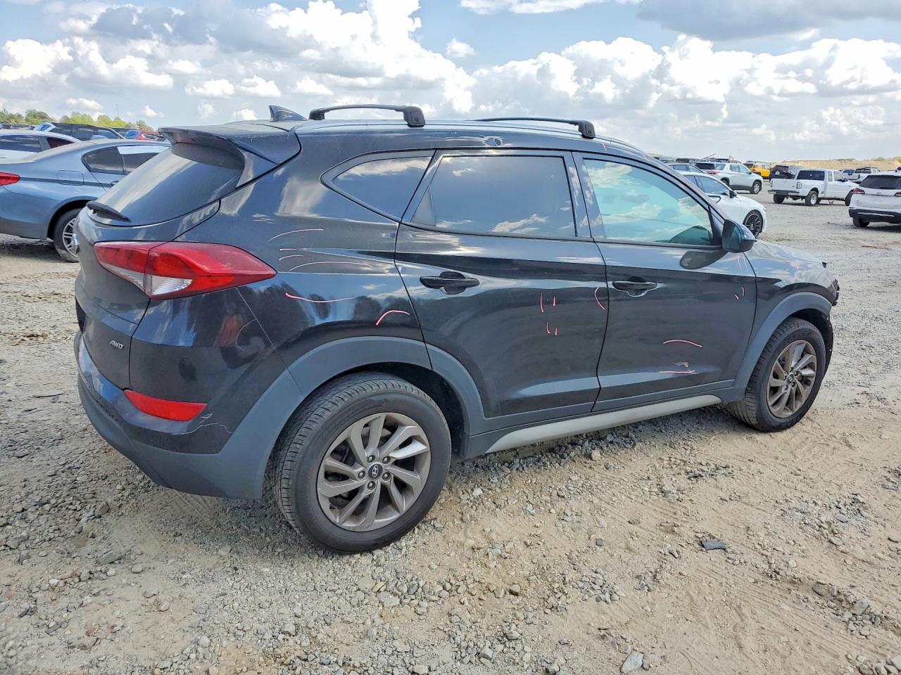 2018 HYUNDAI TUCSON SEL photo 3